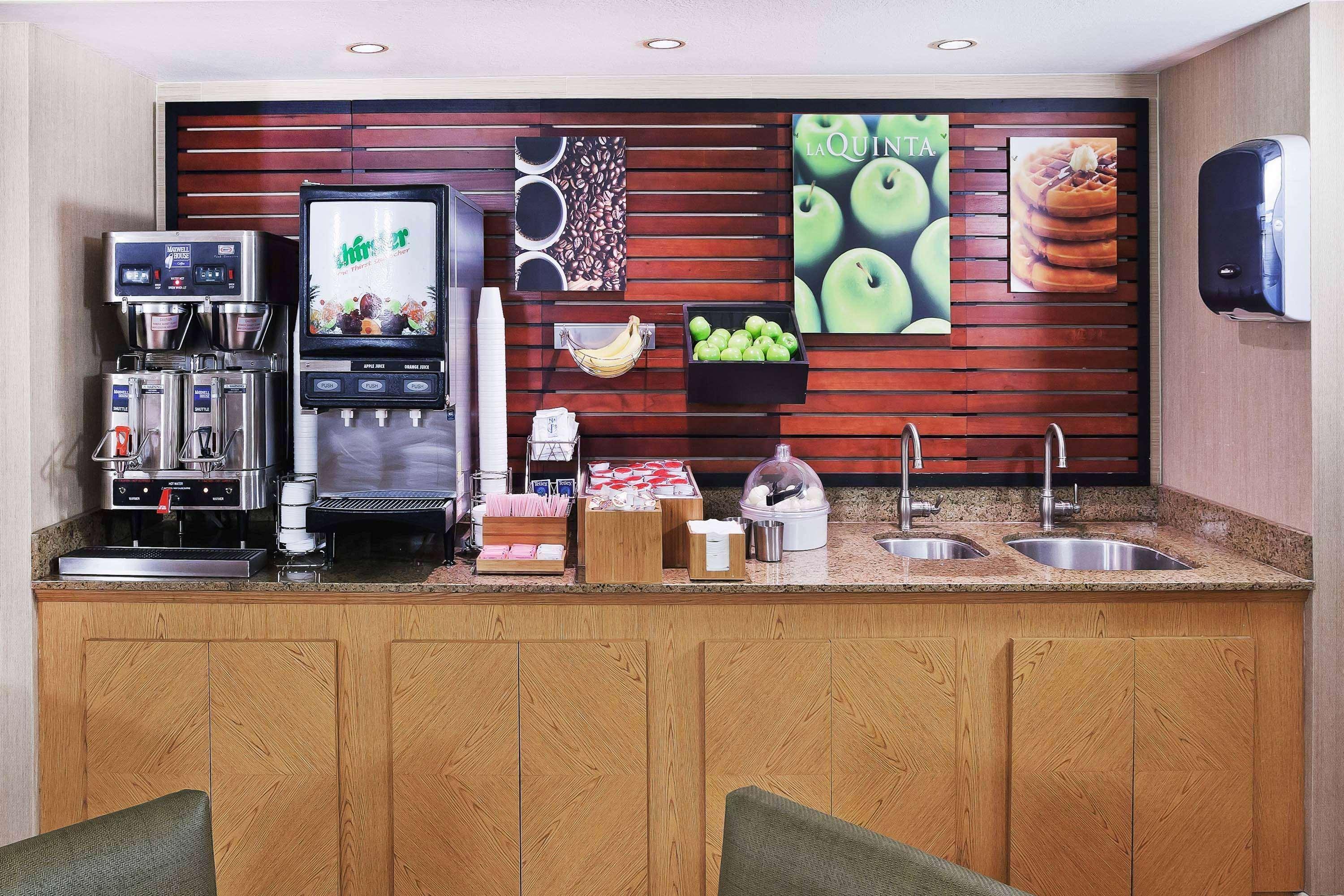La Quinta Inn By Wyndham Amarillo Mid-City Buitenkant foto