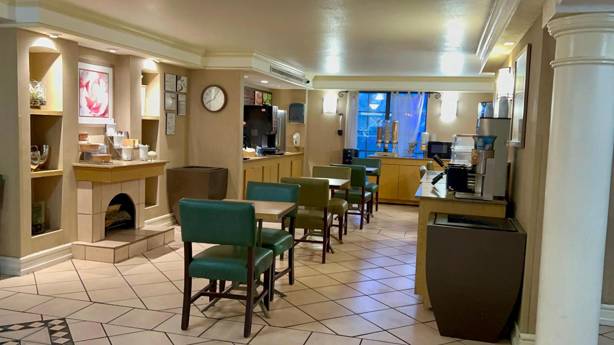 La Quinta Inn By Wyndham Amarillo Mid-City Buitenkant foto